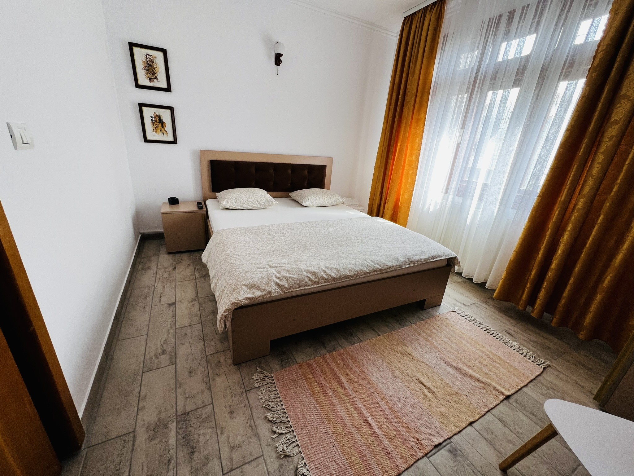 Camera hotel dupa transformare Luceo